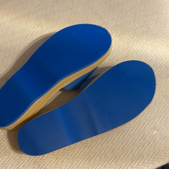 Laguna slips - Picture 6 of 6